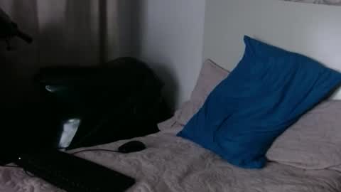 Snapshot of angeluxxxifer chatting on 5, 3, 2026 angeluxxxifer online show from 5, 3, 2026