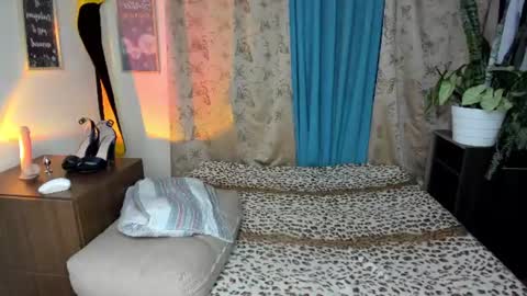 Snapshot of angelwhitte chatting on 25, 6, 2026 angelwhitte online show from 25, 6, 2026