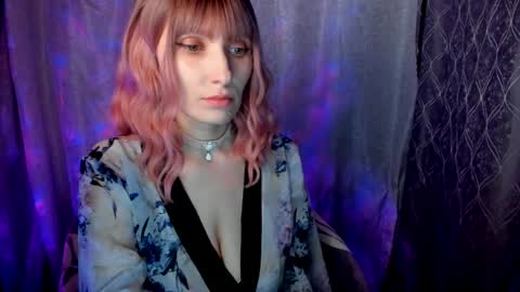 Angie online show from 7, 1, 2025