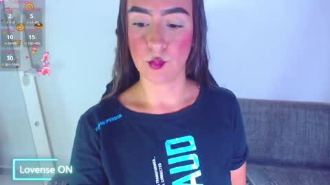 Snapshot of angie_dreamgirl chatting on 16, 1, 2026 IG angie dreamgirl01 online show from 16, 1, 2026