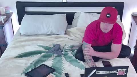 Anglz017 online show from 8, 12, 2024