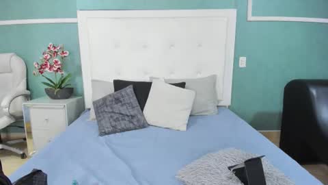 Ania online show from 2, 2, 2026