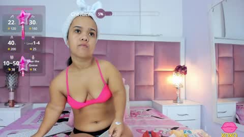 Snapshot of anierey chatting on 5, 2, 2025 anierey online show from 5, 2, 2025