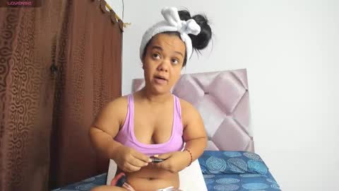 Snapshot of anierey chatting on 11, 10, 2025 anierey online show from 11, 10, 2025