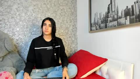 anika_h online show from 11, 4, 2026