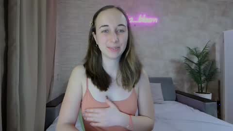 Snapshot of anikabloom chatting on 21, 1, 2025 anikabloom online show from 21, 1, 2025