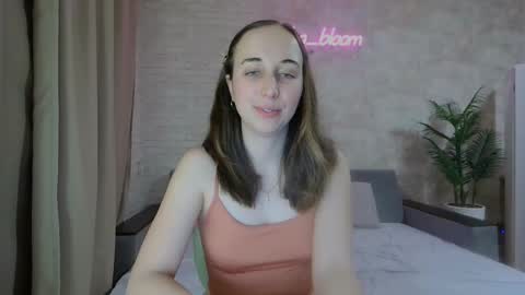 Snapshot of anikabloom chatting on 21, 1, 2025 anikabloom online show from 21, 1, 2025