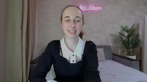 Snapshot of anikabloom chatting on 24, 1, 2025 anikabloom online show from 24, 1, 2025