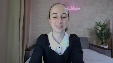 Snapshot of anikabloom chatting on 24, 1, 2025 anikabloom online show from 24, 1, 2025