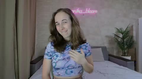 Snapshot of anikabloom chatting on 24, 1, 2025 anikabloom online show from 24, 1, 2025