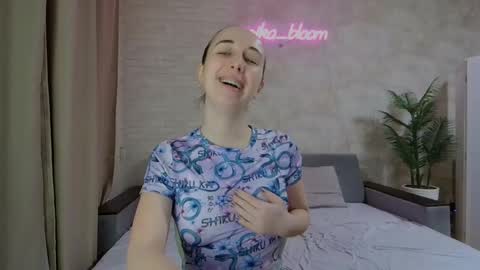 Snapshot of anikabloom chatting on 25, 1, 2025 anikabloom online show from 25, 1, 2025