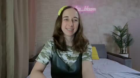 Snapshot of anikabloom chatting on 31, 1, 2025 anikabloom online show from 31, 1, 2025