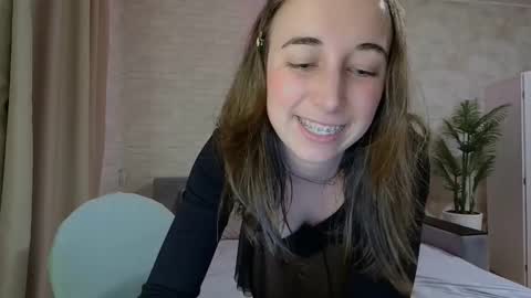 Snapshot of anikabloom chatting on 5, 2, 2025 anikabloom online show from 5, 2, 2025