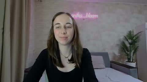 Snapshot of anikabloom chatting on 6, 2, 2025 anikabloom online show from 6, 2, 2025