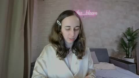 Snapshot of anikabloom chatting on 10, 2, 2025 anikabloom online show from 10, 2, 2025