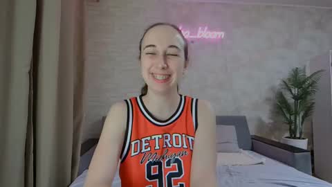 Snapshot of anikabloom chatting on 12, 2, 2025 anikabloom online show from 12, 2, 2025