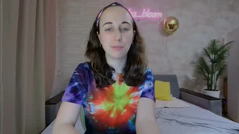 Snapshot of anikabloom chatting on 17, 2, 2025 anikabloom online show from 17, 2, 2025