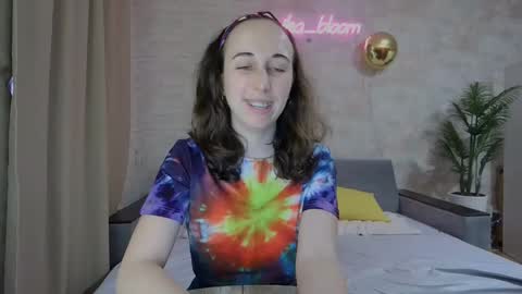 Snapshot of anikabloom chatting on 17, 2, 2025 anikabloom online show from 17, 2, 2025