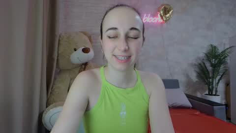 Snapshot of anikabloom chatting on 10, 3, 2025 anikabloom online show from 10, 3, 2025