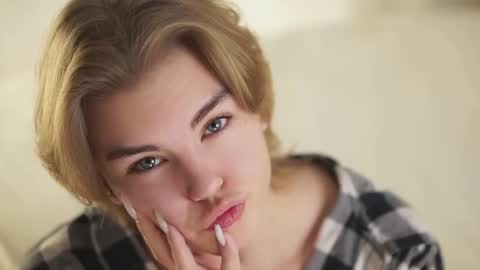 Snapshot of anishavivo chatting on 3, 12, 2025 AnishaVivo online show from 3, 12, 2025