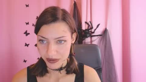 Anni online show from 2, 11, 2025