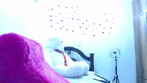 Snapshot of anisston_boods1 chatting on 28, 2, 2025 ana independent model online show from 28, 2, 2025