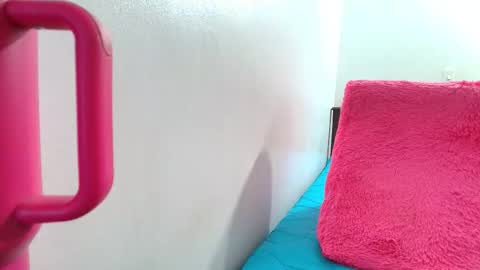 Snapshot of anisston_boods1 chatting on 21, 12, 2025 ana independent model online show from 21, 12, 2025