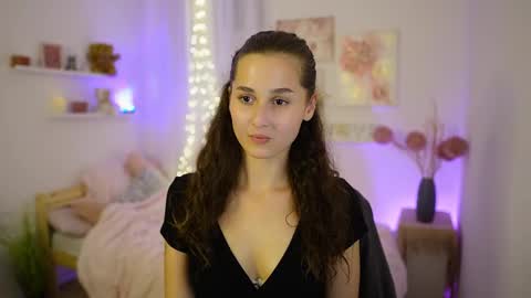 Anita Grey online show from 10, 9, 2025