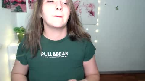 anitaa_a online show from 16, 9, 2025