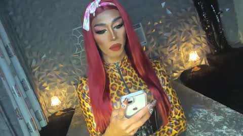 Snapshot of anitacruisze chatting on 9, 1, 2025 Miss Ann online show from 9, 1, 2025