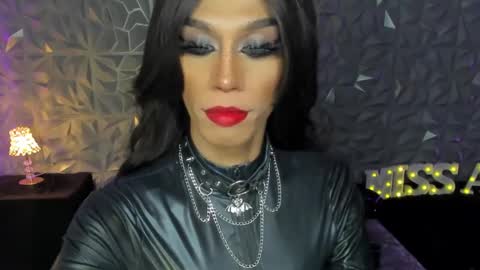 Snapshot of anitacruisze chatting on 20, 1, 2025 Miss Ann online show from 20, 1, 2025