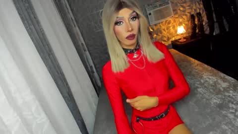 Snapshot of anitacruisze chatting on 15, 2, 2025 Miss Ann online show from 15, 2, 2025