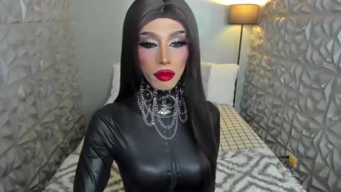 Snapshot of anitacruisze chatting on 3, 3, 2025 Miss Ann online show from 3, 3, 2025