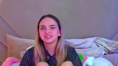 AnitaVenture online show from 11, 10, 2025