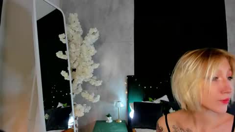 Snapshot of ann_garcia chatting on 18, 2, 2026 ann online show from 18, 2, 2026