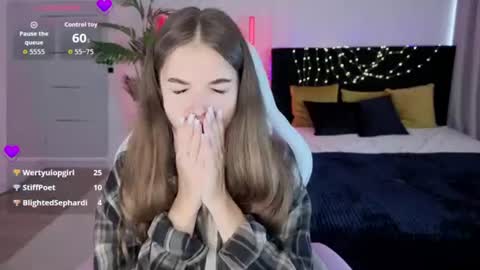 ann_woood online show from 27, 7, 2026