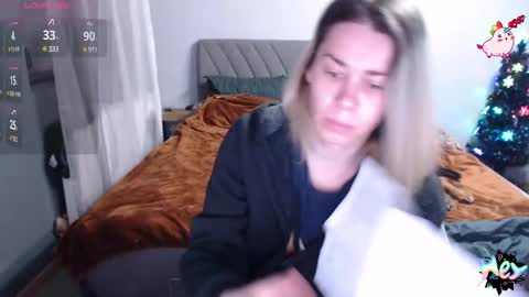 Snapshot of anna_ana chatting on 16, 12, 2024 Anadirectgirl online show from 16, 12, 2024