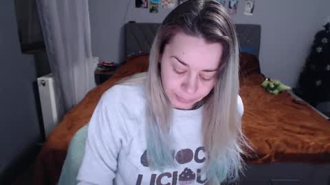 Snapshot of anna_ana chatting on 9, 1, 2025 Anadirectgirl online show from 9, 1, 2025