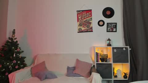 AnnaThe next stream is tomorrow online show from 11, 1, 2025