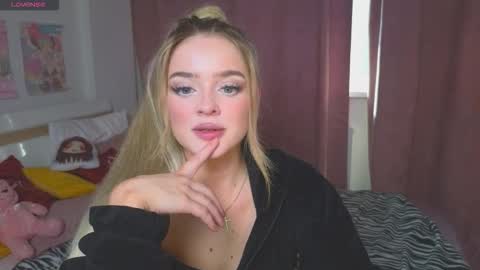 Anna online show from 9, 3, 2026