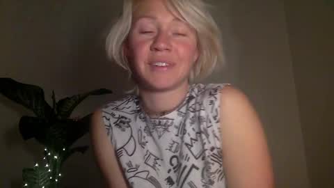 Anna Safra online show from 4, 12, 2024