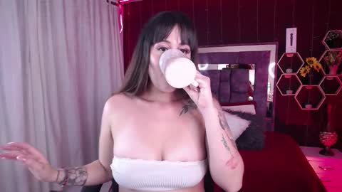 Anna online show from 4, 3, 2025