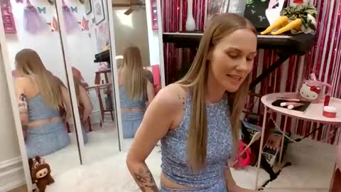 Snapshot of annadelrae444 chatting on 15, 9, 2025 annadelrae444 online show from 15, 9, 2025