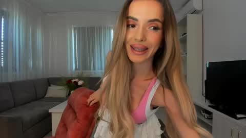 Snapshot of annaise_ chatting on 12, 5, 2026 annaise online show from 12, 5, 2026