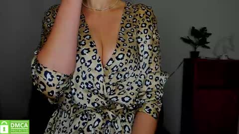 Snapshot of annakillian_kiss chatting on 18, 10, 2025 Anna online show from 18, 10, 2025