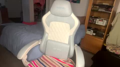 annaonme online show from 12, 3, 2026