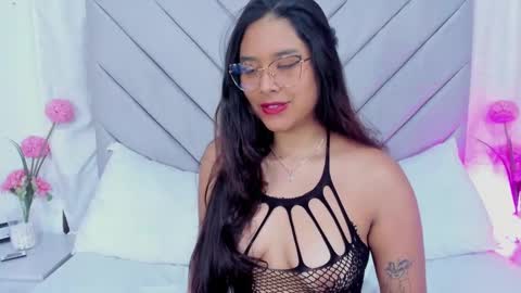 Snapshot of annaqueen_ chatting on 20, 1, 2025 Anna online show from 20, 1, 2025