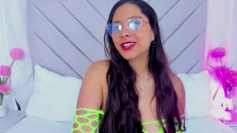 Snapshot of annaqueen_ chatting on 24, 1, 2025 Anna online show from 24, 1, 2025