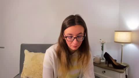 Anna online show from 9, 7, 2026
