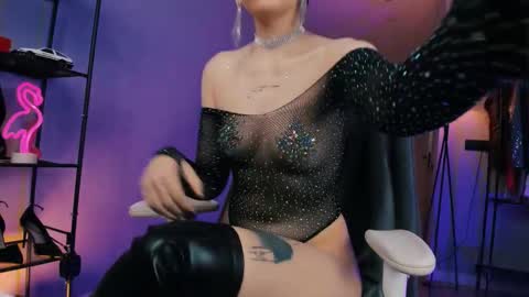 Anna online show from 8, 10, 2025